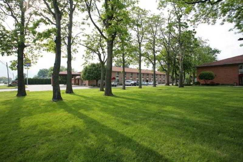 Baymont By Wyndham Robinson Exterior foto